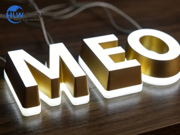 Mini letras acrílicas iluminadas