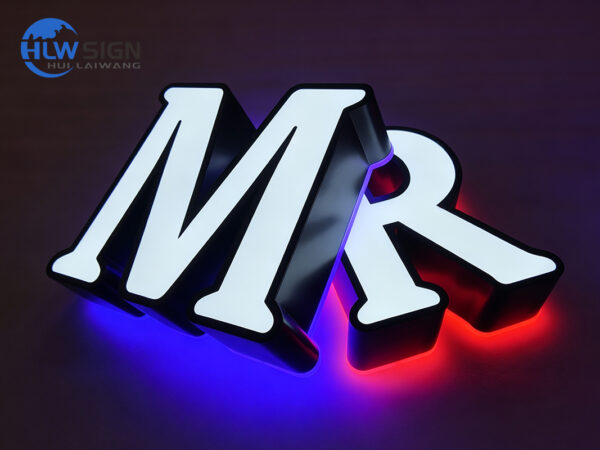 Dual-sided Illuminated Letters — view 3